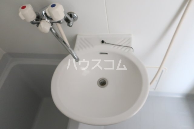 13/27 洗面