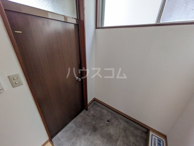 5/20 玄関