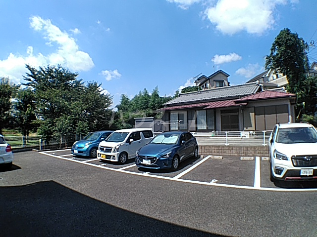 21/30 駐車場
