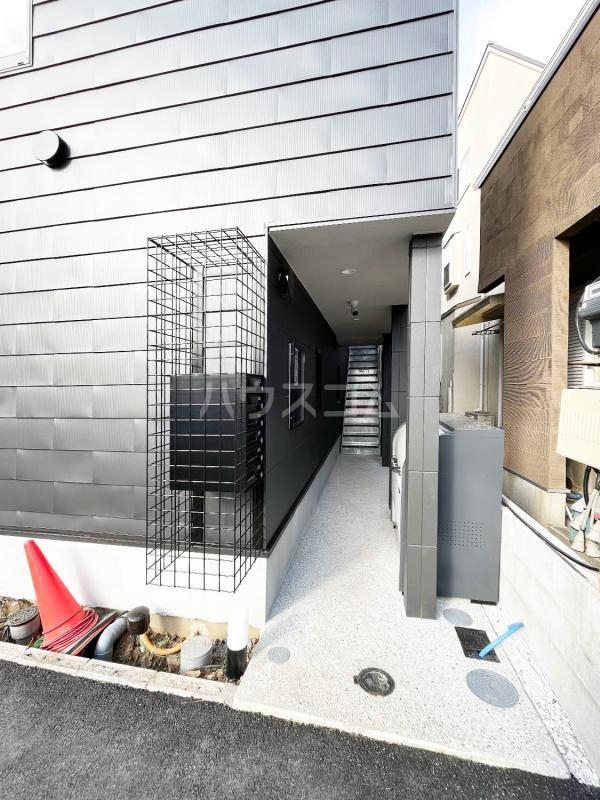 17/24 エントランス