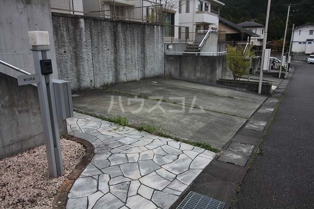 29/30 駐車場