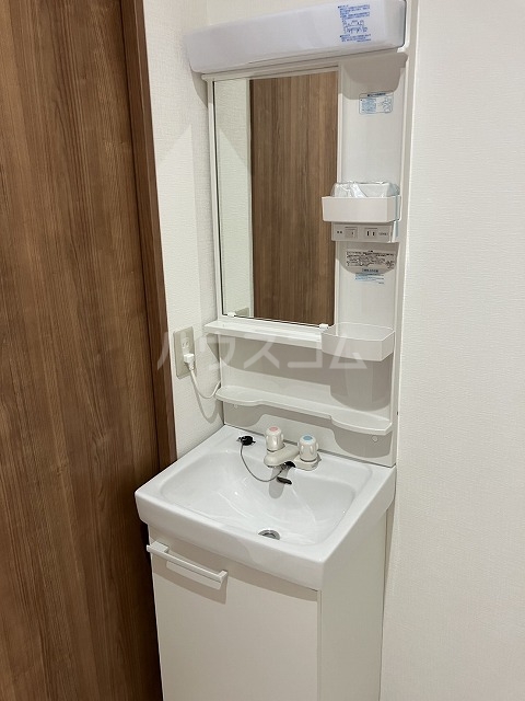 18/30 洗面
