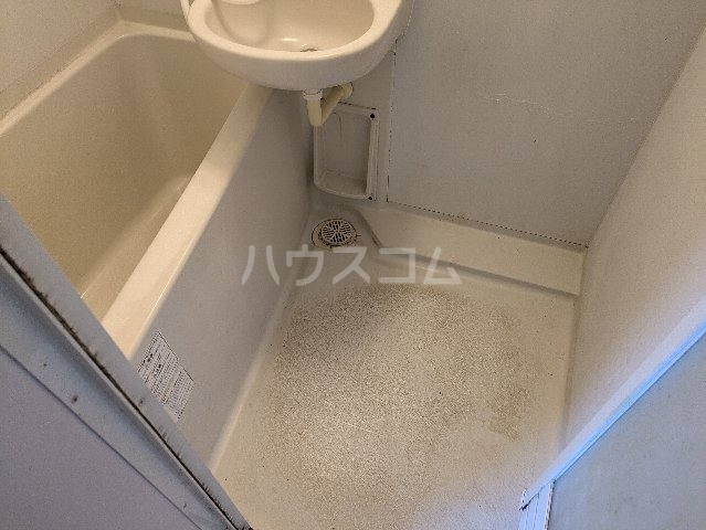 13/30 浴室