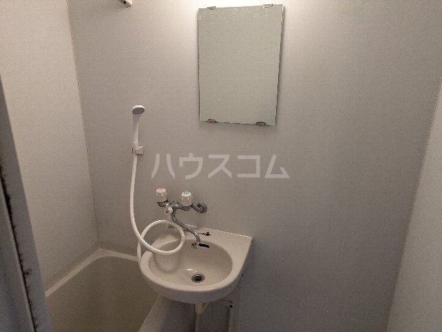 16/30 洗面
