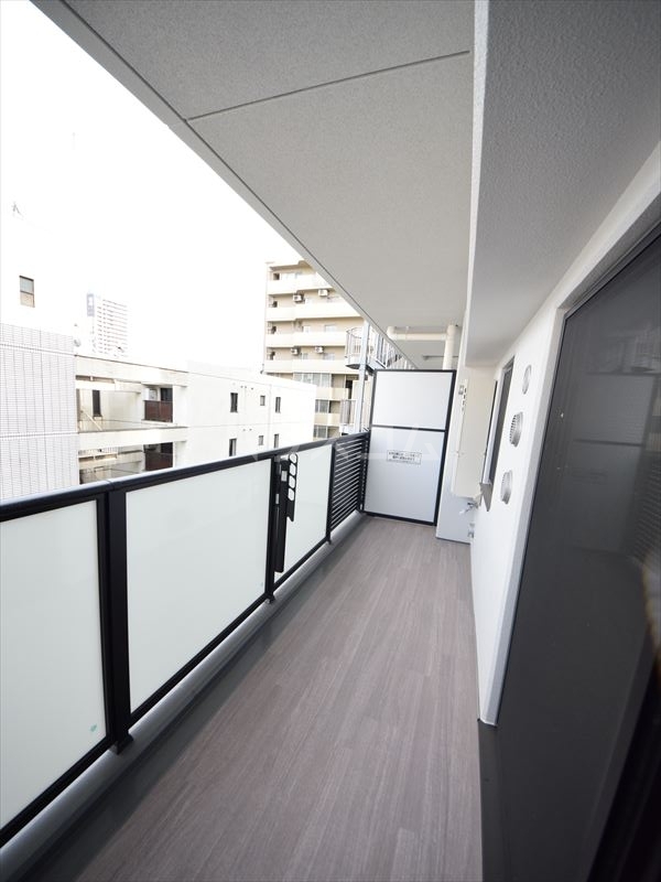 19/30 バルコニー