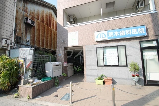 20/26 エントランス