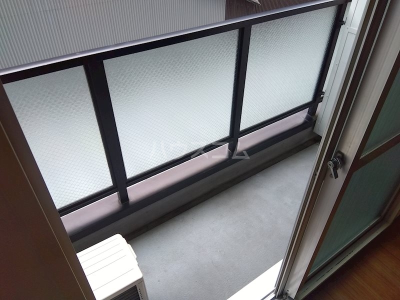 16/28 バルコニー