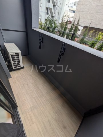 15/28 バルコニー