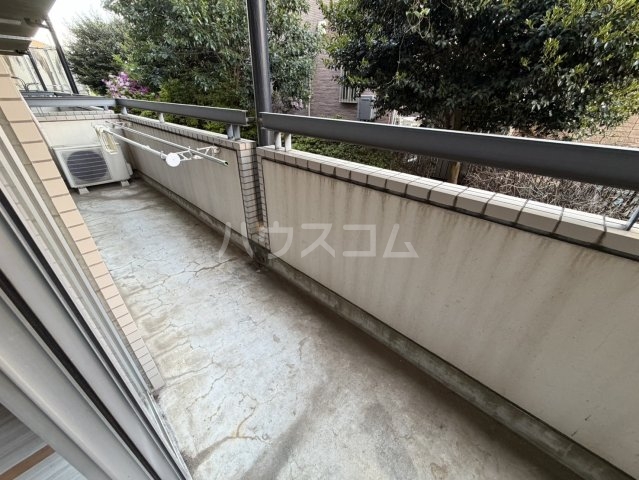 19/30 バルコニー