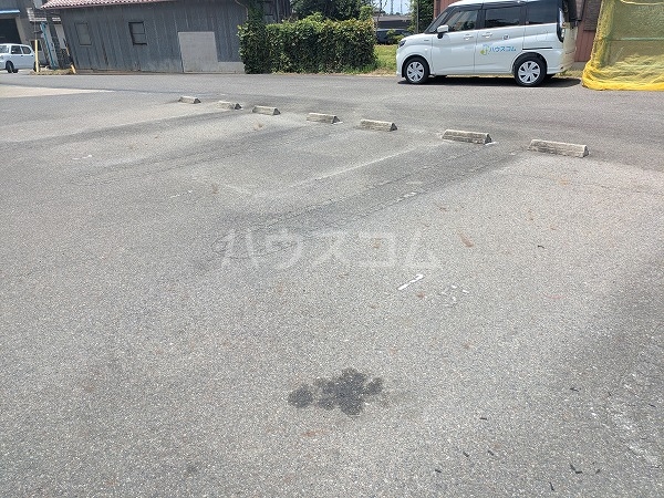 4/6 駐車場