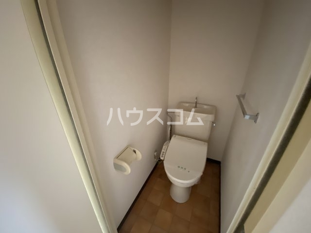 13/30 トイレ