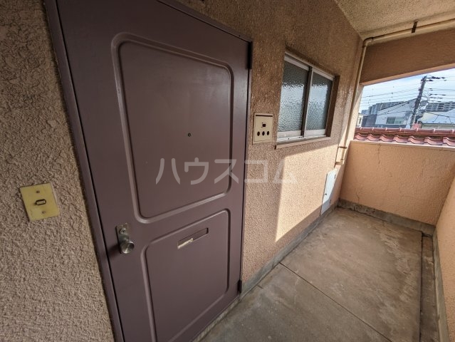 2/10 エントランス