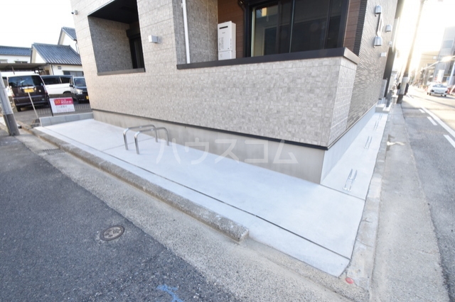 13/21 駐車場