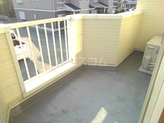 13/21 バルコニー
