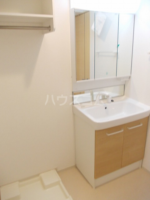 13/27 洗面
