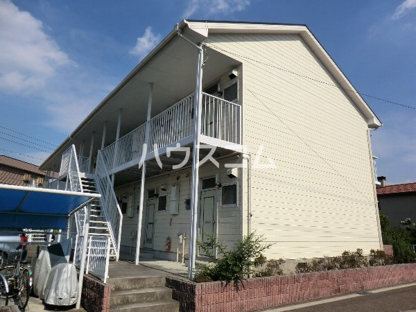 14/23 エントランス