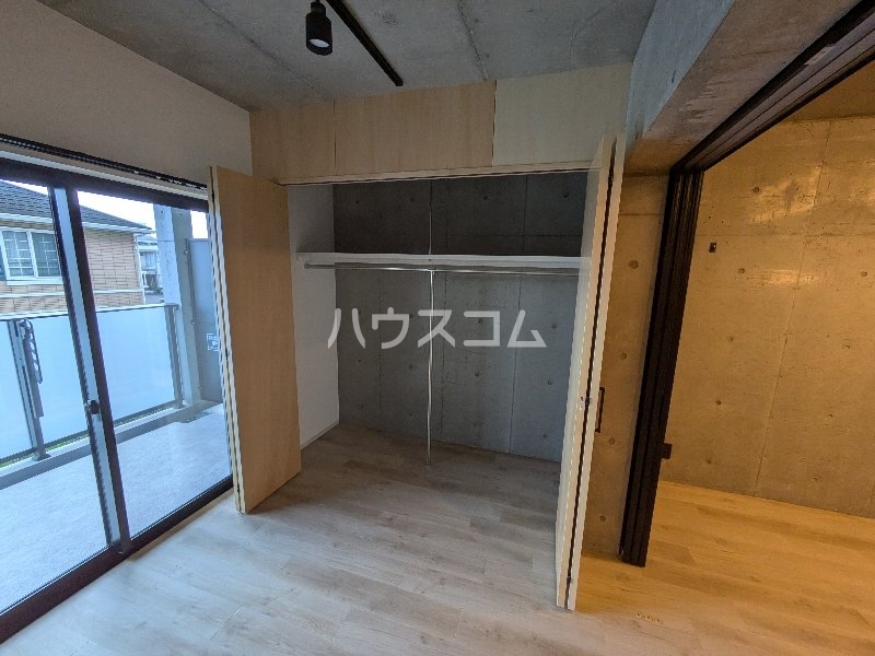 17/26 エントランス