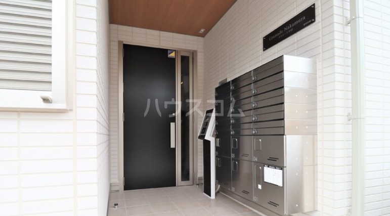 16/24 エントランス