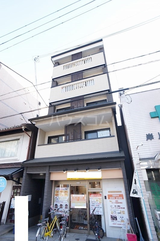 1/24 外観
