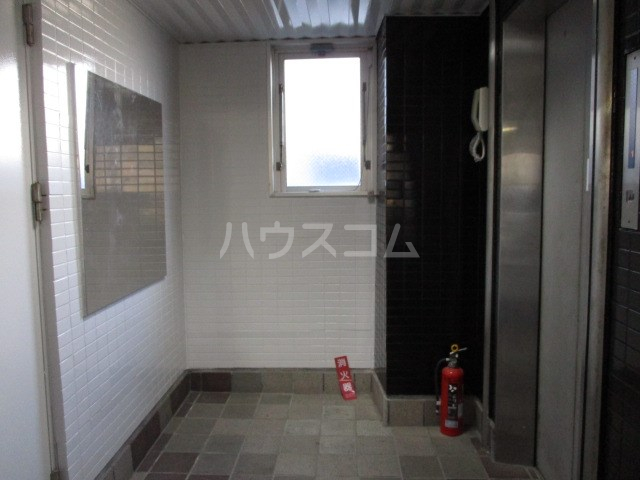 29/30 エントランス