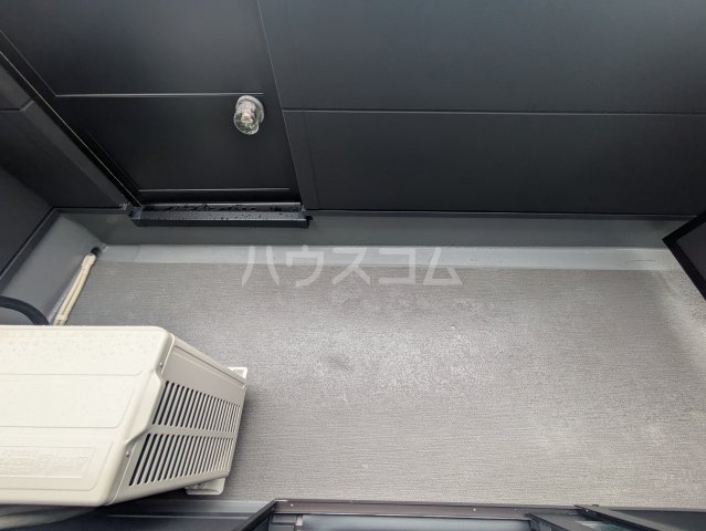 17/28 バルコニー