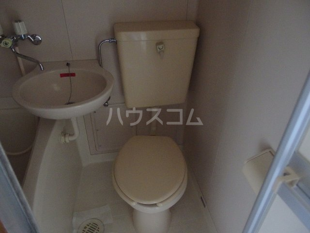 13/30 トイレ