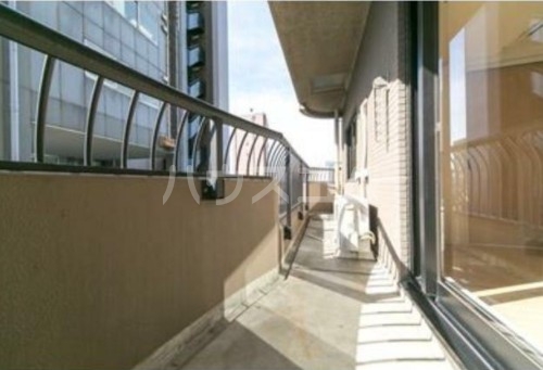 13/21 バルコニー