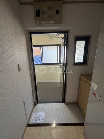 3/10 エントランス