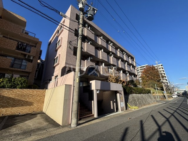 2/10 外観