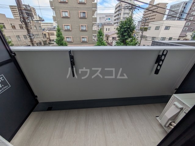 13/22 バルコニー