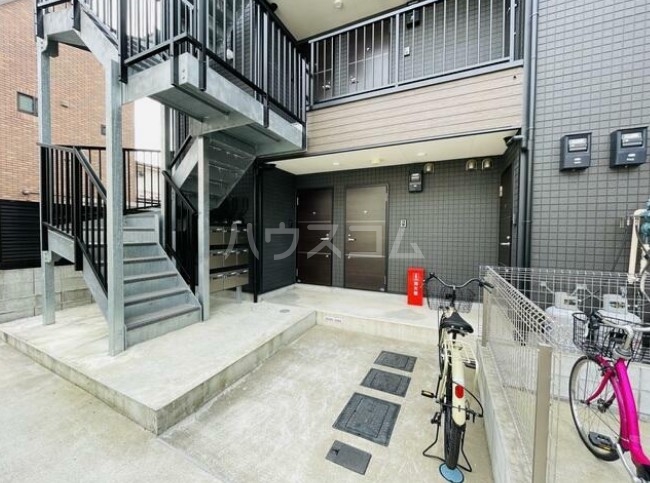 14/24 エントランス