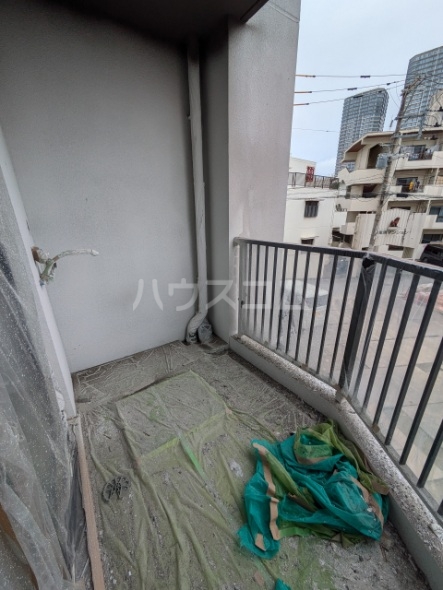 15/21 バルコニー