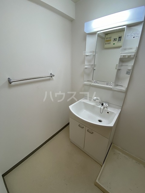 16/30 洗面