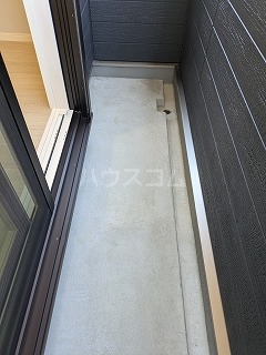 25/30 バルコニー