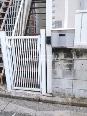 14/21 エントランス