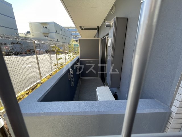 13/30 バルコニー