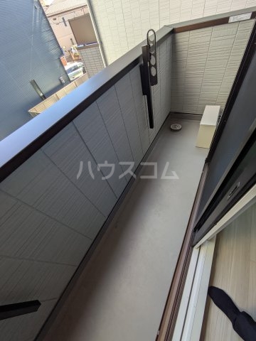 16/28 バルコニー