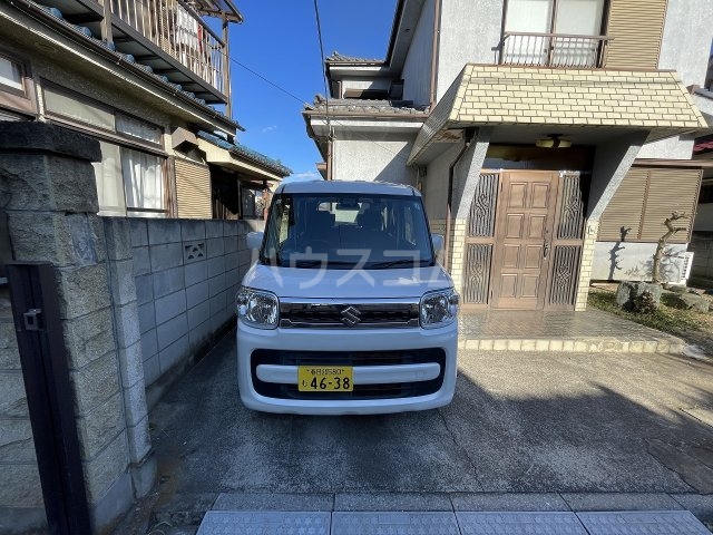 20/30 駐車場