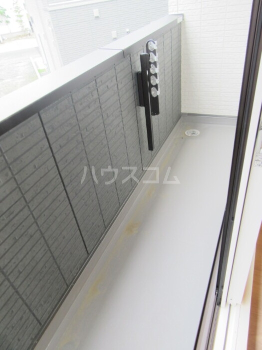 13/30 バルコニー