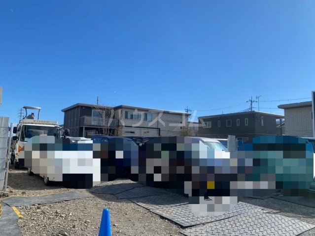 21/26 駐車場