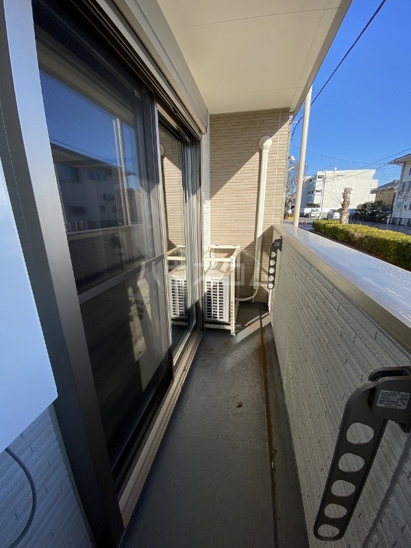 18/28 バルコニー