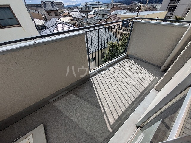 23/30 バルコニー
