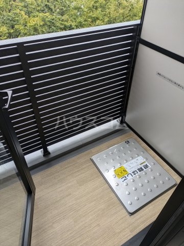 17/30 バルコニー