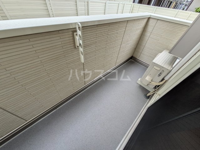 16/25 バルコニー