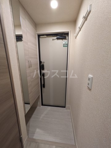 14/30 玄関