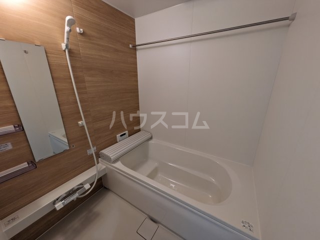 17/30 浴室