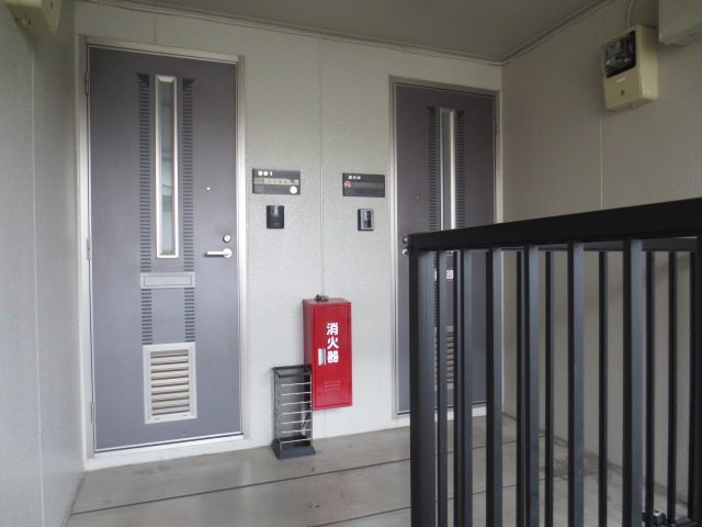 22/30 エントランス