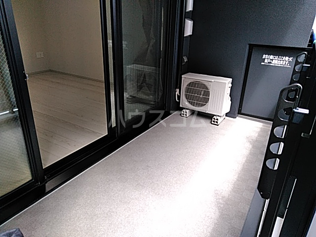 20/30 バルコニー