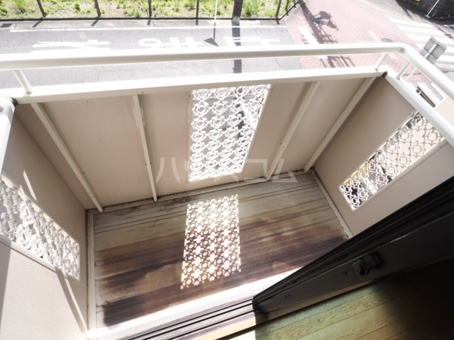 20/30 バルコニー