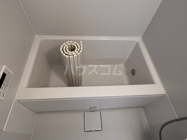 13/28 浴室